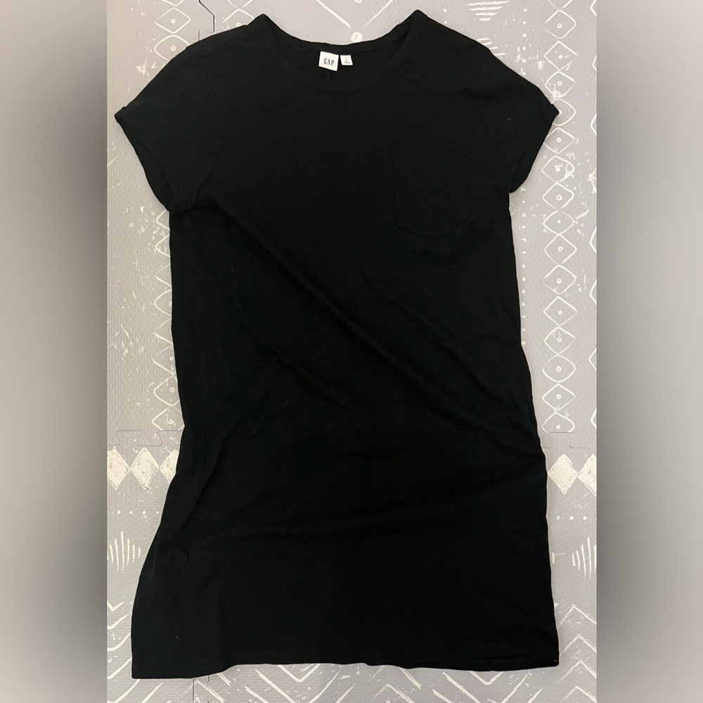 Gap T-shirt dress. New never worn, doesn’t have tag.